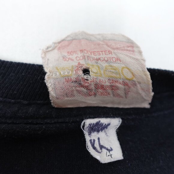 Vintage 1993 TAZ Looney Tunes Shirt Men's XL AOP Tee Novel Teez Made in Canada - Picture 6 of 12